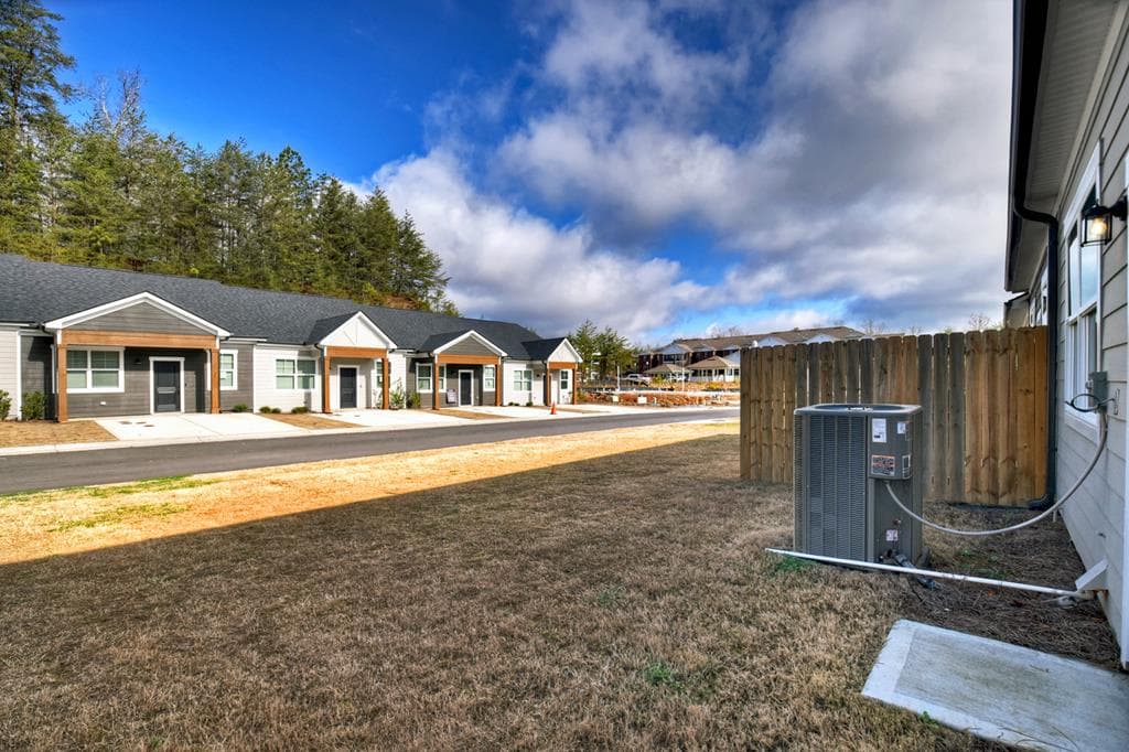 Unit 47 Grove Loop, Blue Ridge GA 30513 - Photo