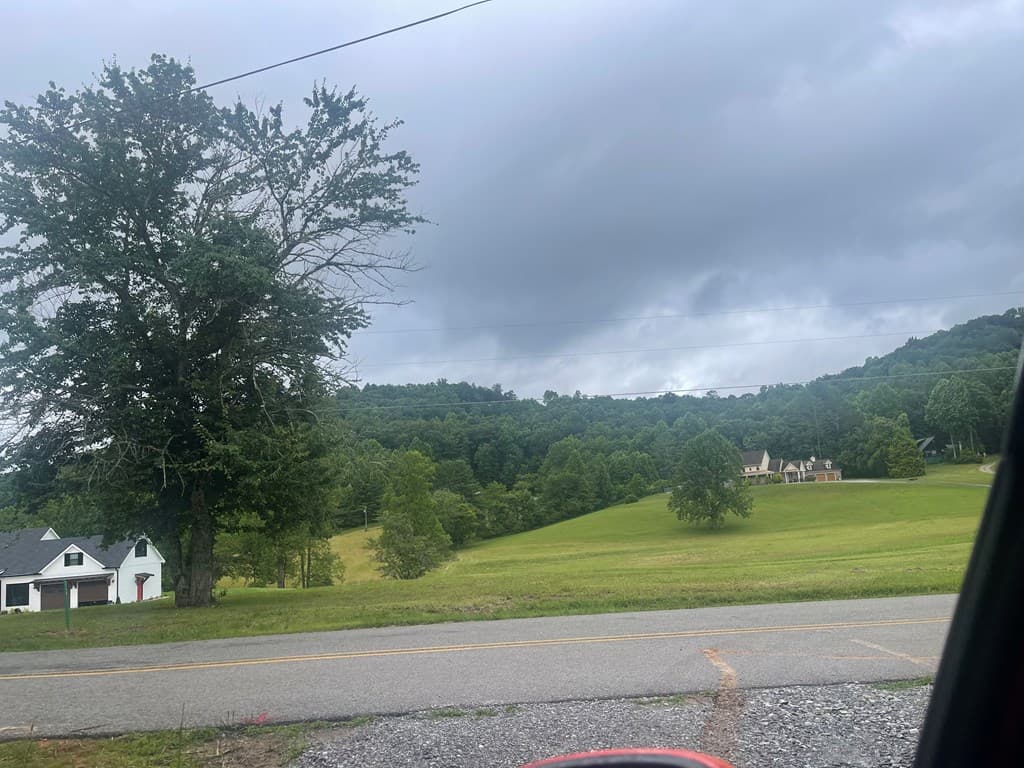 823 Hidden Lake Road, Blairsville GA 30512 - Photo