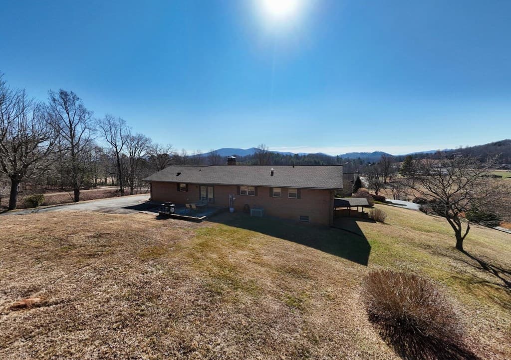 85 Chatuge Shores Circle, Hayesville NC 28904 - Photo