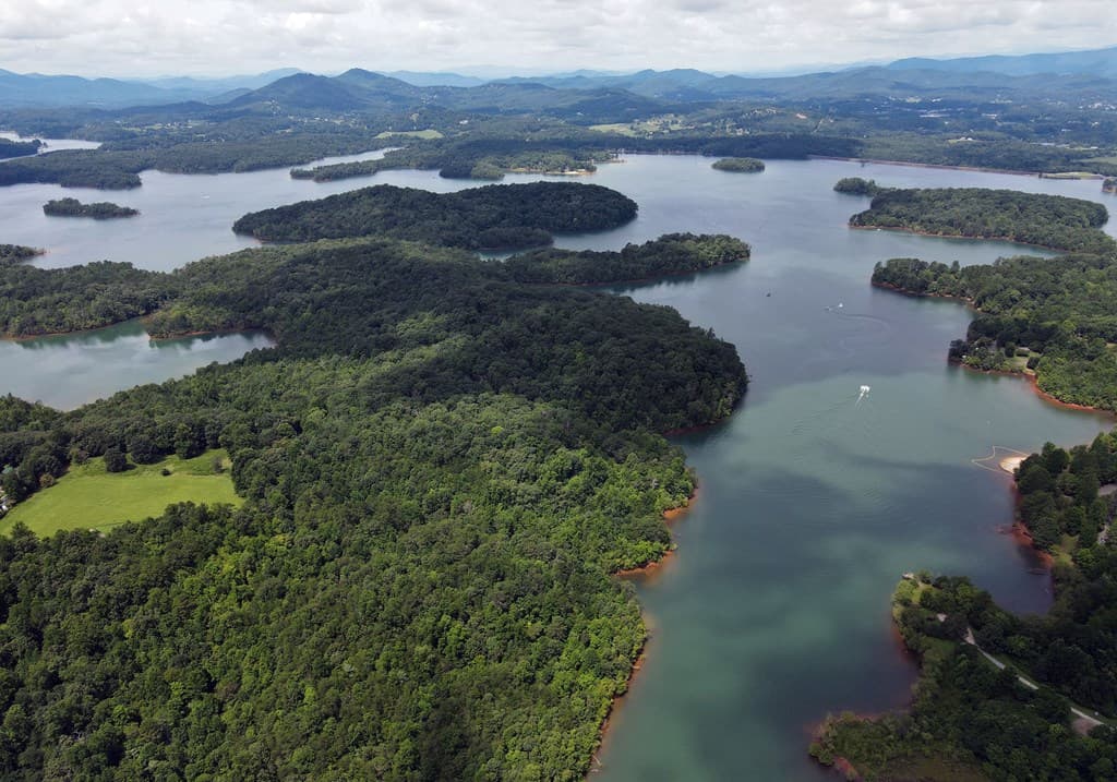 16 Sims Road, Hiawassee GA 30546 - Photo
