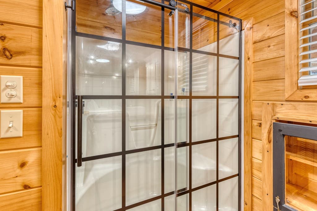 586 Newport Road, Blue Ridge GA 30513 - Photo