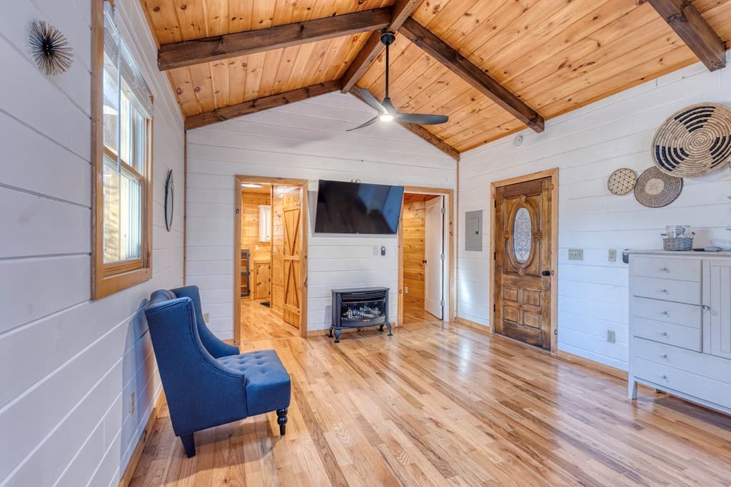 586 Newport Road, Blue Ridge GA 30513 - Photo