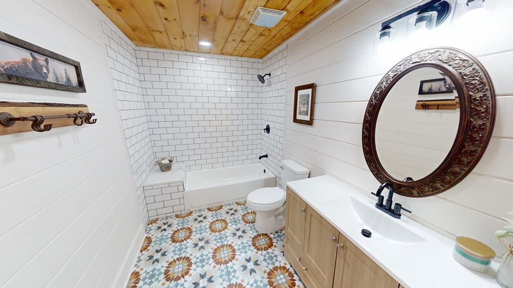 820 Beaver Creek, Andrews NC 28901 - Photo