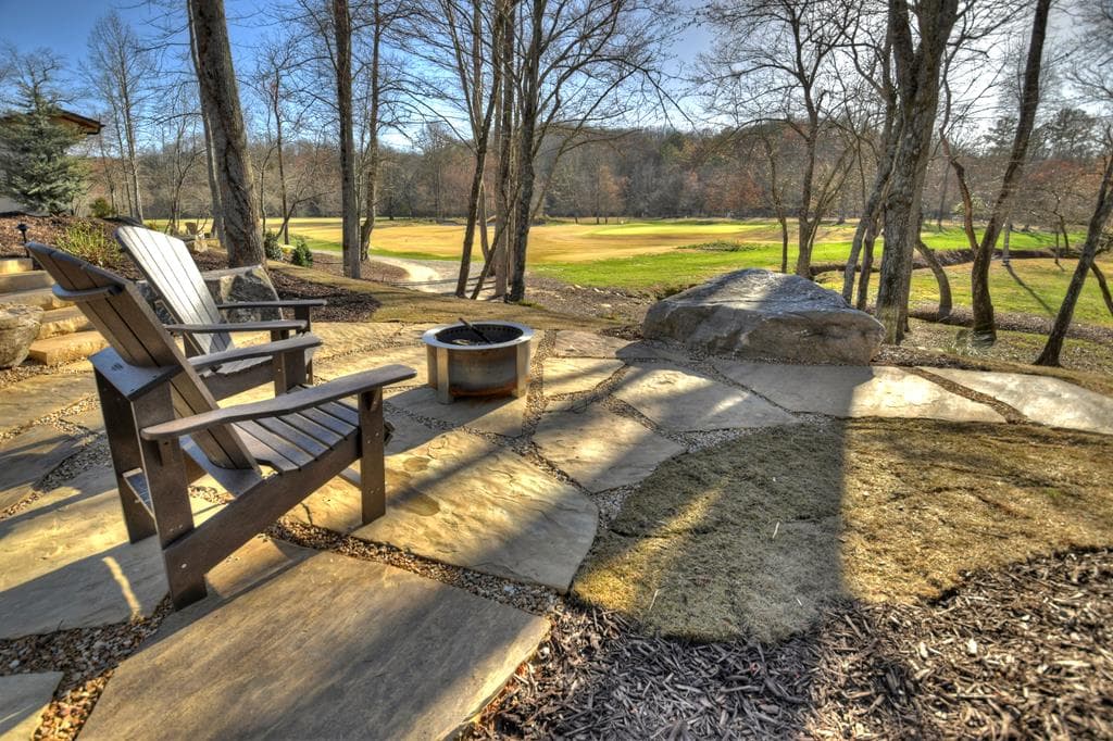 300 Old Toccoa Loop, Mineral Bluff GA 30559 - Photo