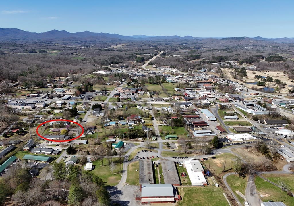 114 Kimsey Street, Blairsville GA 30512 - Photo