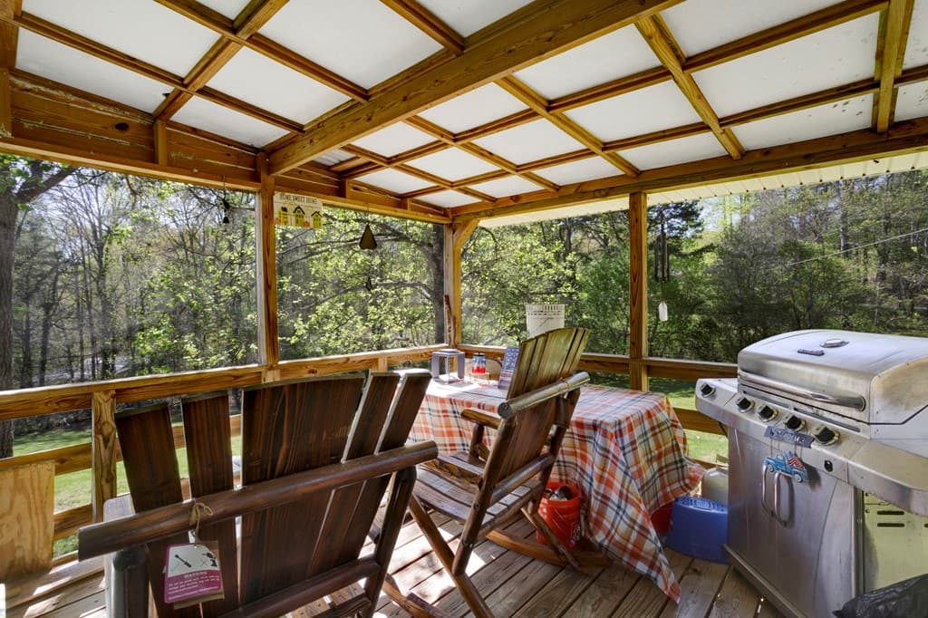329 Ed King Road, Blairsville GA 30512 - Photo
