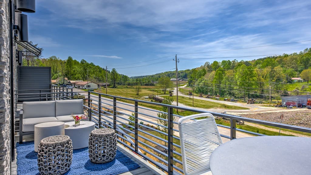 1281 #2 E Main Street, Blue Ridge GA 30513 - Photo