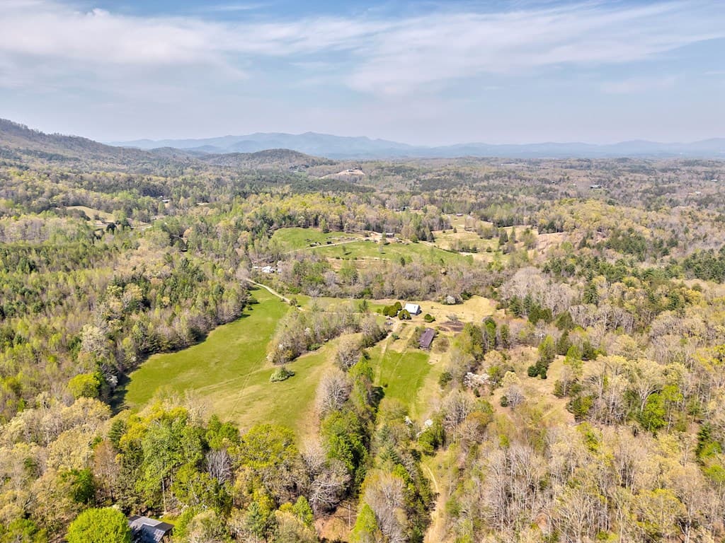 365 Waters Road, Mccaysville GA 30555 - Photo