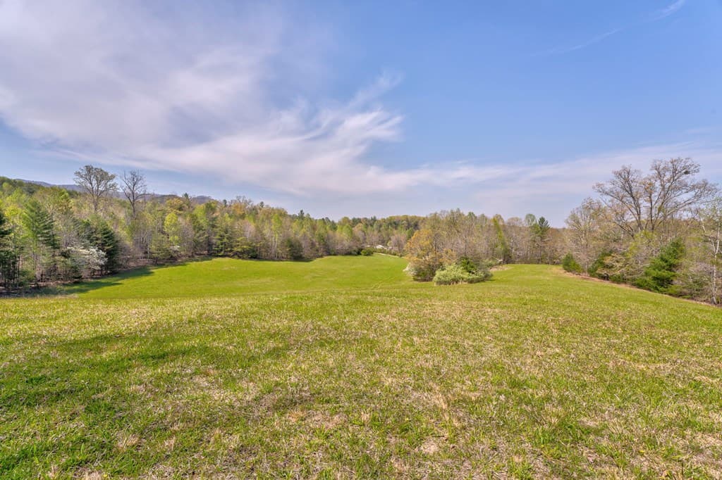 365 Waters Road, Mccaysville GA 30555 - Photo