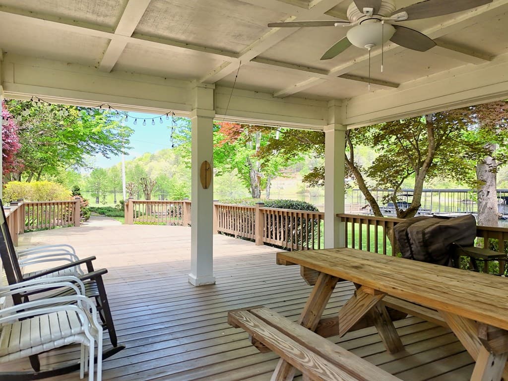 2265 Eastgate Drive, Hiawassee GA 30546 - Photo