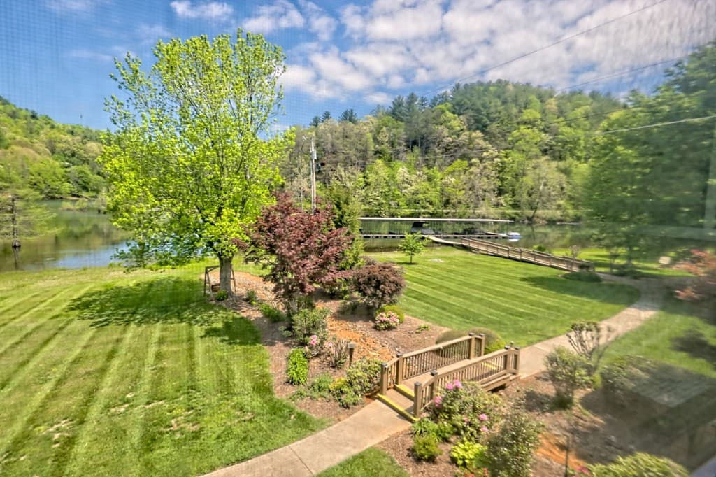 2265 Eastgate Drive, Hiawassee GA 30546 - Photo