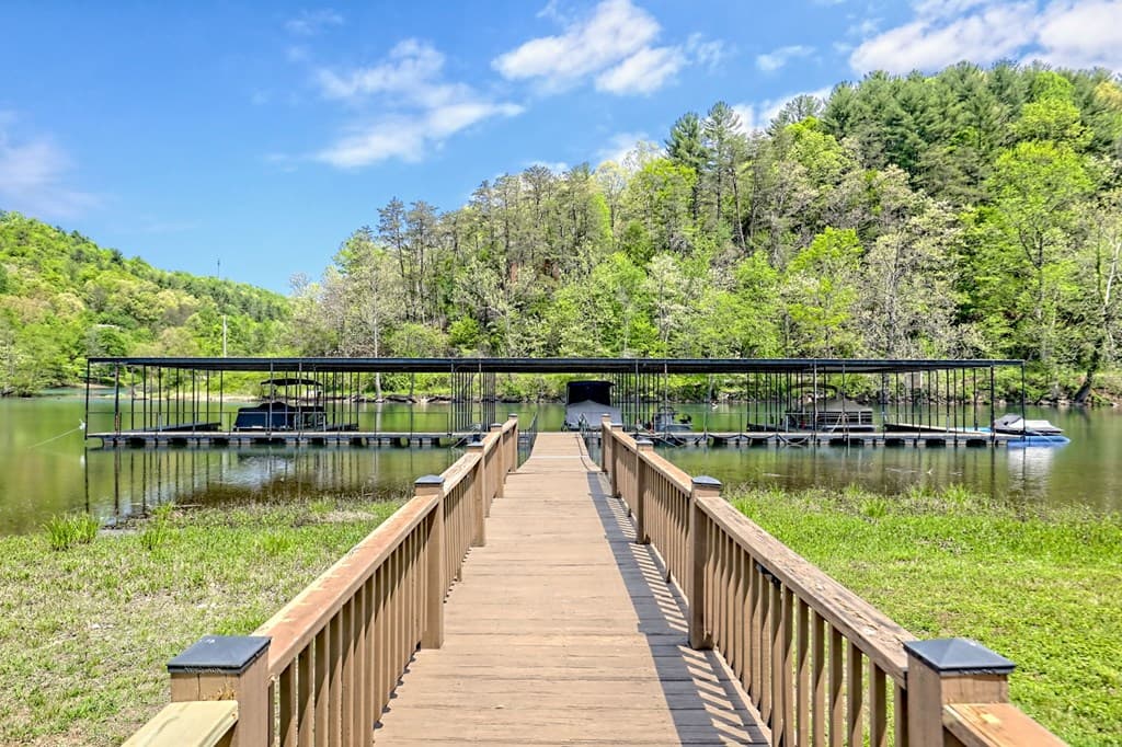 2265 Eastgate Drive, Hiawassee GA 30546 - Photo