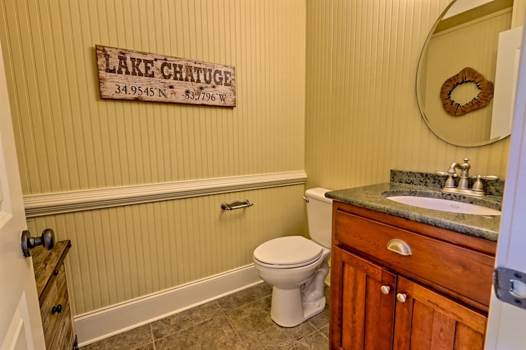 2265 Eastgate Drive, Hiawassee GA 30546 - Photo