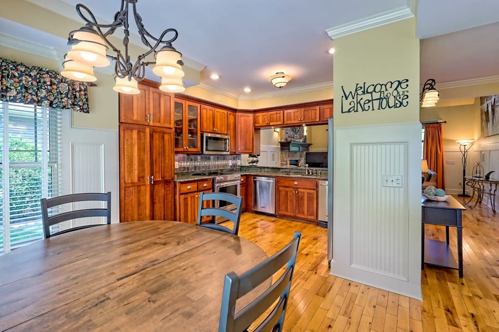 2265 Eastgate Drive, Hiawassee GA 30546 - Photo