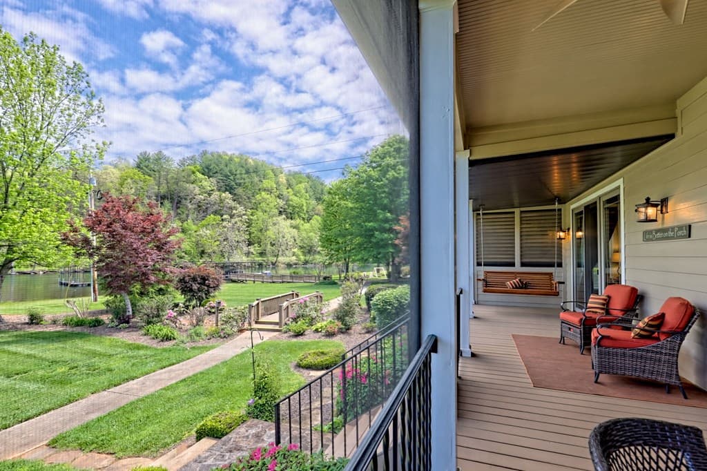 2265 Eastgate Drive, Hiawassee GA 30546 - Photo