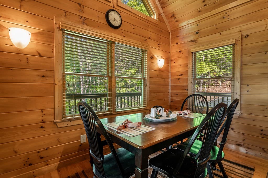 433 Spruce Circle, Mineral Bluff GA 30559 - Photo