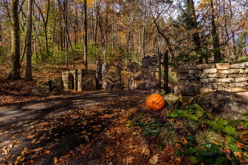 36 Utana Bluffs Trail, Ellijay GA 30540 - Photo