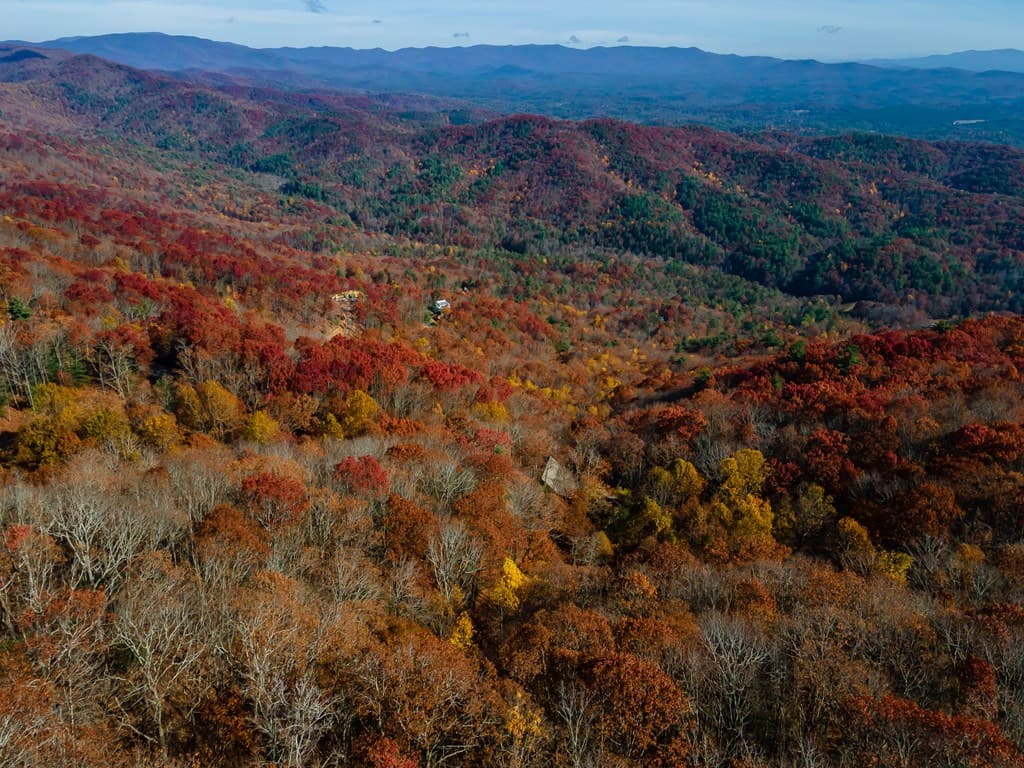 36 Utana Bluffs Trail, Ellijay GA 30540 - Photo