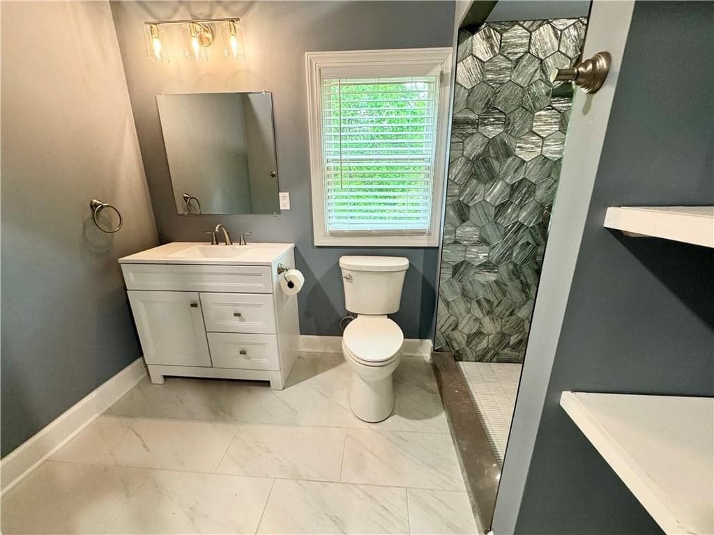 1803 Chatuge Hills Road, Hiawassee GA 30546 - Photo