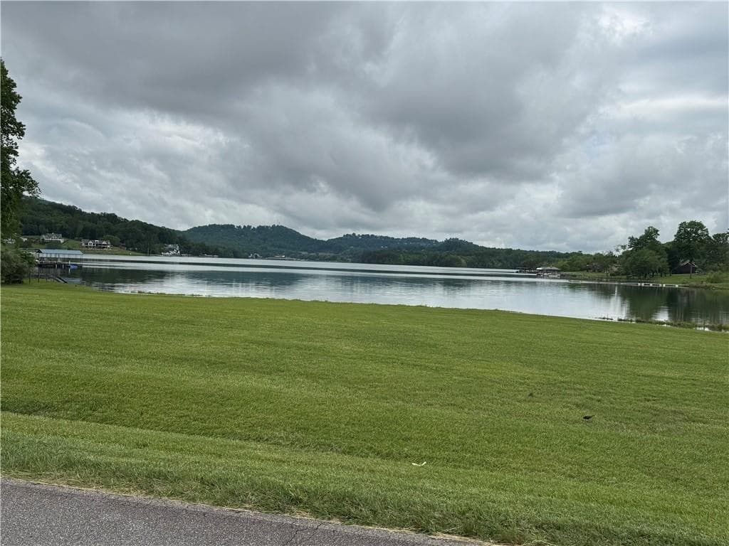 1803 Chatuge Hills Road, Hiawassee GA 30546 - Photo