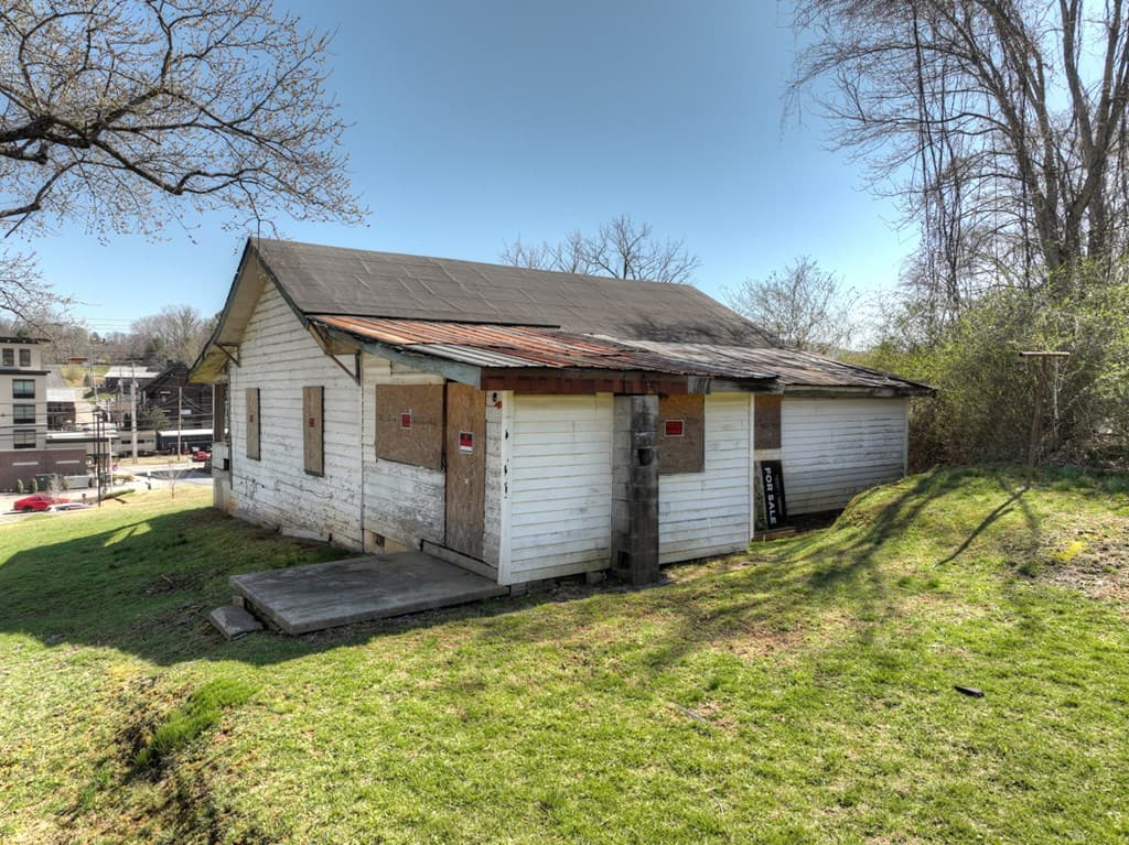340 W First Street, Blue Ridge GA 30513 - Photo
