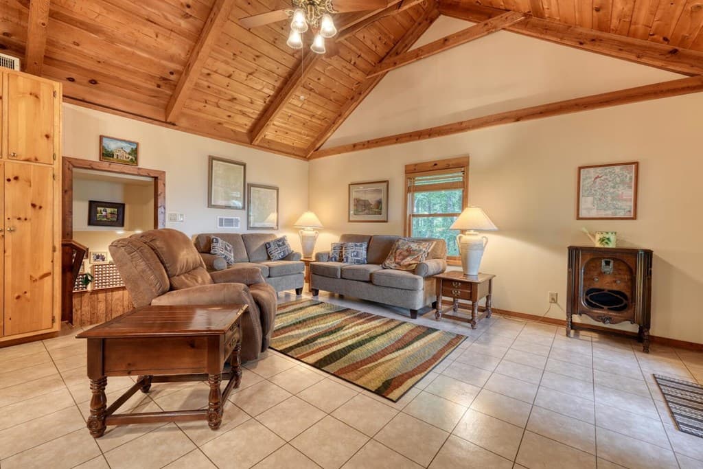 1795 Ivy Mountain Road, Hiawassee GA 30546 - Photo