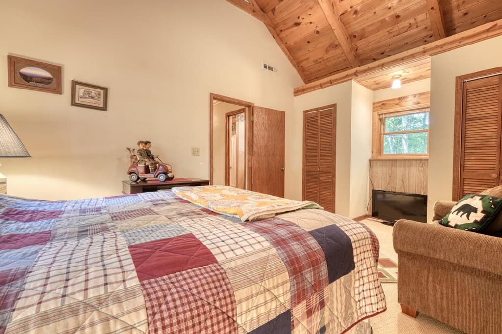 1795 Ivy Mountain Road, Hiawassee GA 30546 - Photo