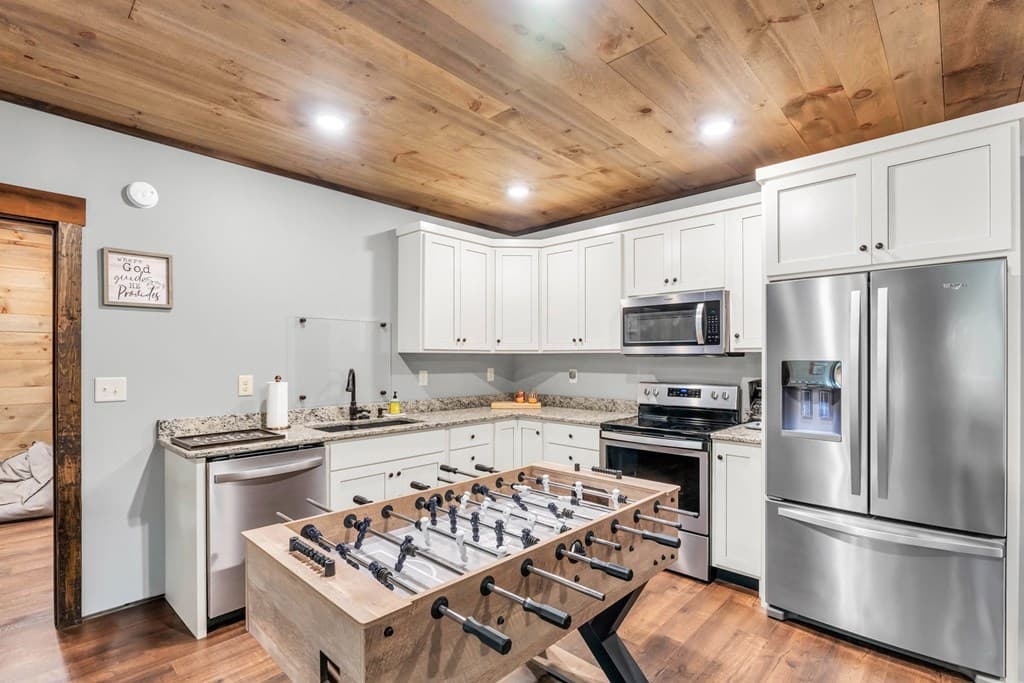 566 High Meadows Drive, Morganton GA 30560 - Photo