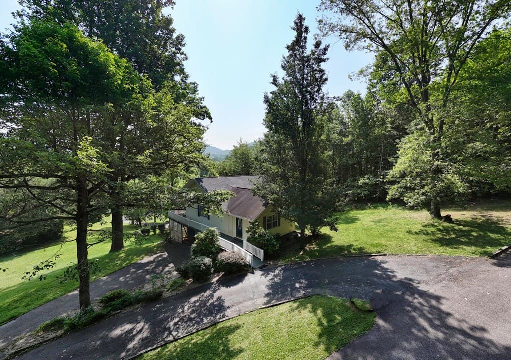 43 Diane Street, Blairsville GA 30512 - Photo