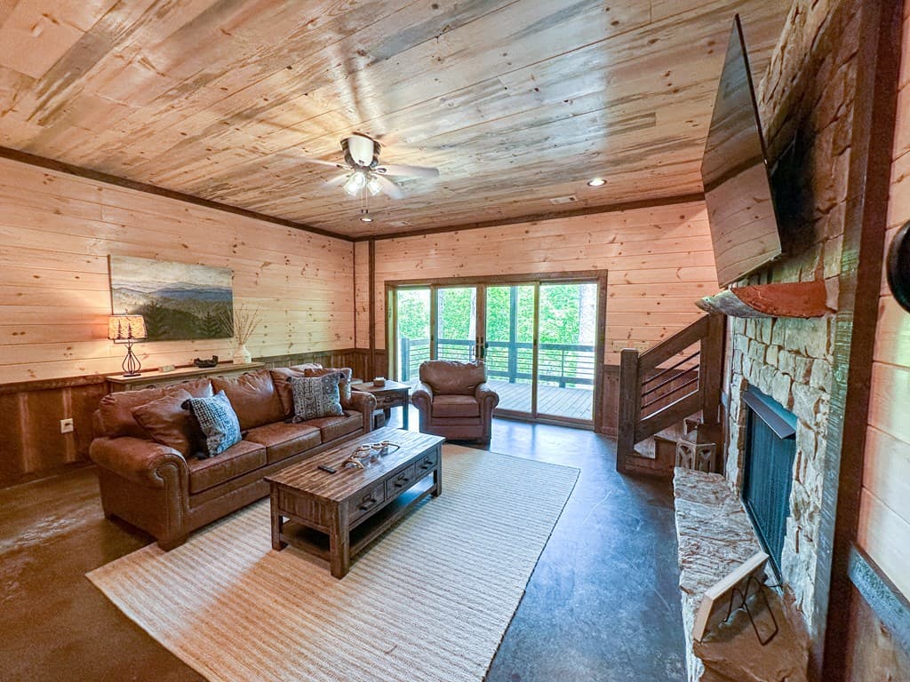 340 Hooch Holler Lane, Morganton GA 30560 - Photo