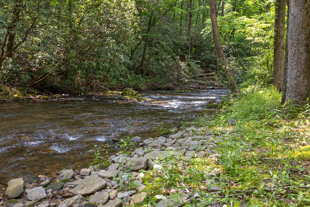 7320 Chestnut Valley Road, Hiawassee GA 30546 - Photo