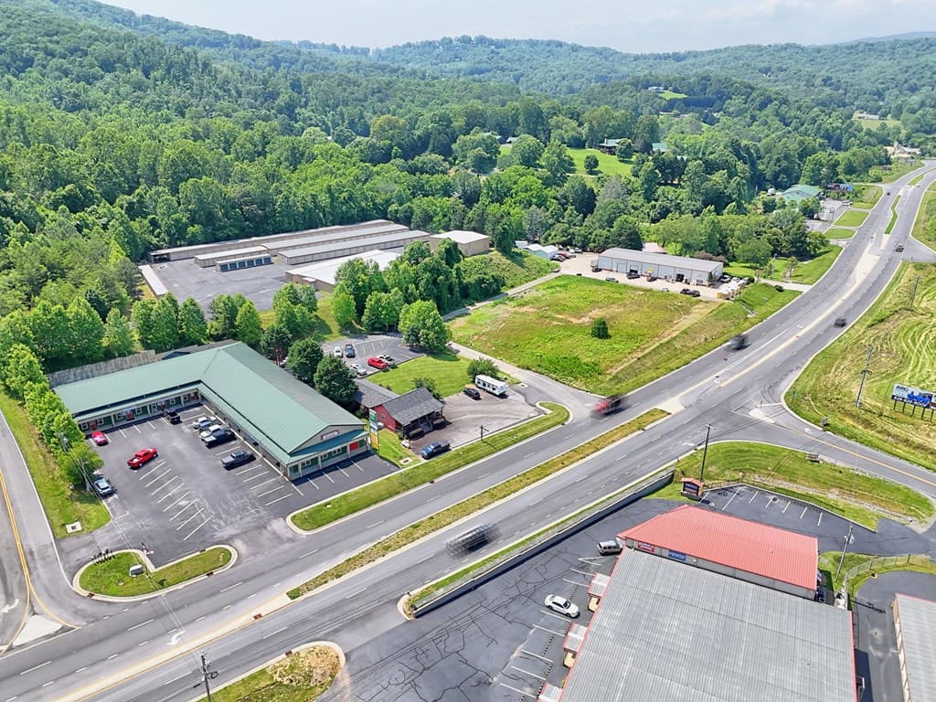 3280 Nc-69, Hayesville NC 28904 - Photo
