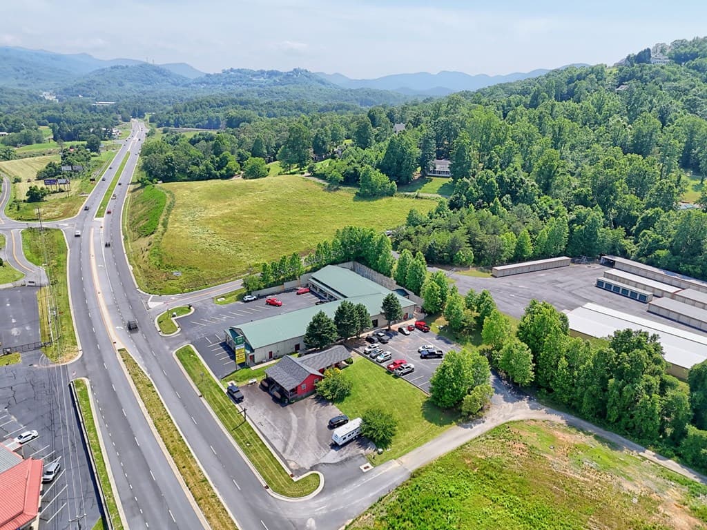 3280 Nc-69, Hayesville NC 28904 - Photo