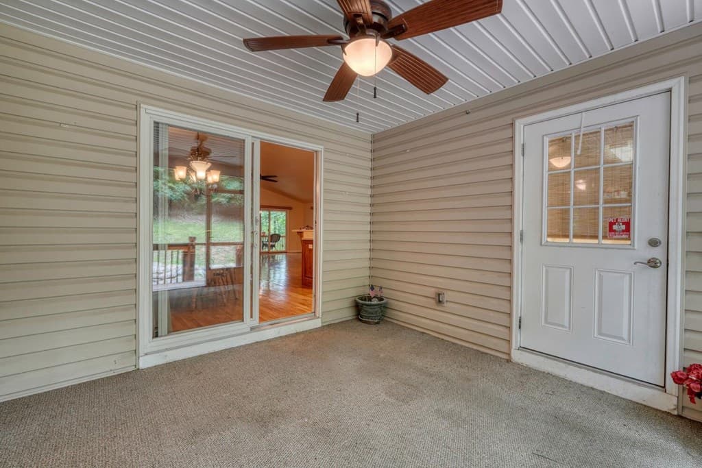 2087 Woodlake Lane, Young Harris GA 30582 - Photo