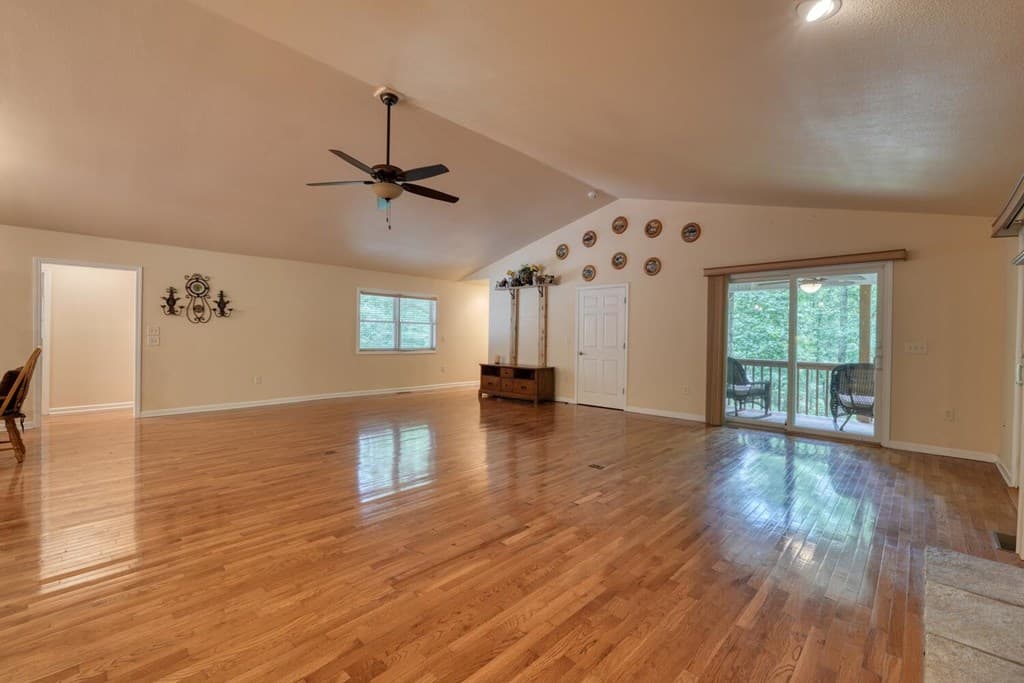 2087 Woodlake Lane, Young Harris GA 30582 - Photo