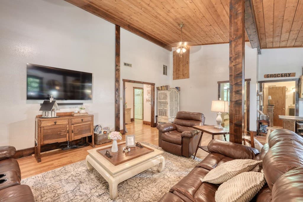 243 Chattahoochee Acres, Cleveland GA 30528 - Photo