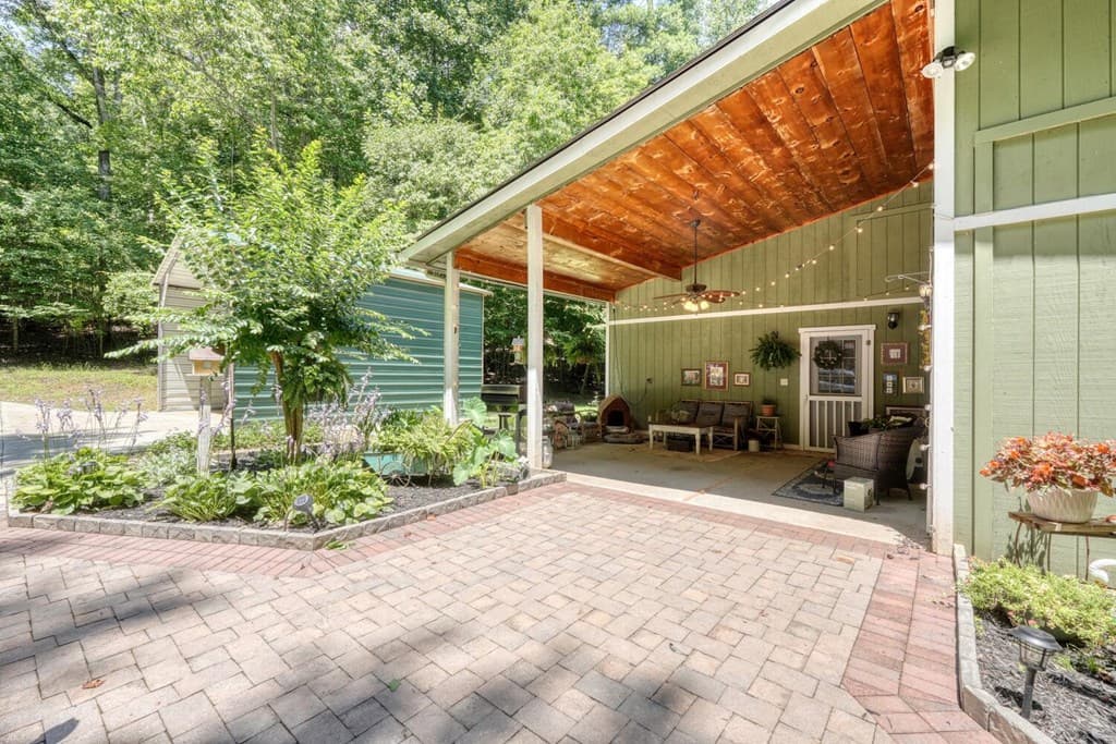 243 Chattahoochee Acres, Cleveland GA 30528 - Photo