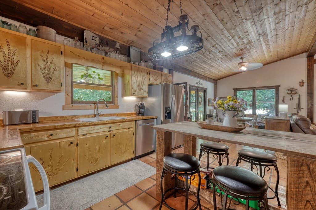 243 Chattahoochee Acres, Cleveland GA 30528 - Photo