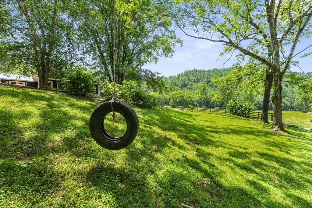9883 Warwoman Road, Clayton GA 30525 - Photo