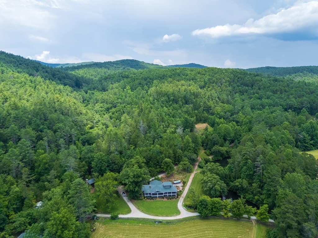 9883 Warwoman Road, Clayton GA 30525 - Photo