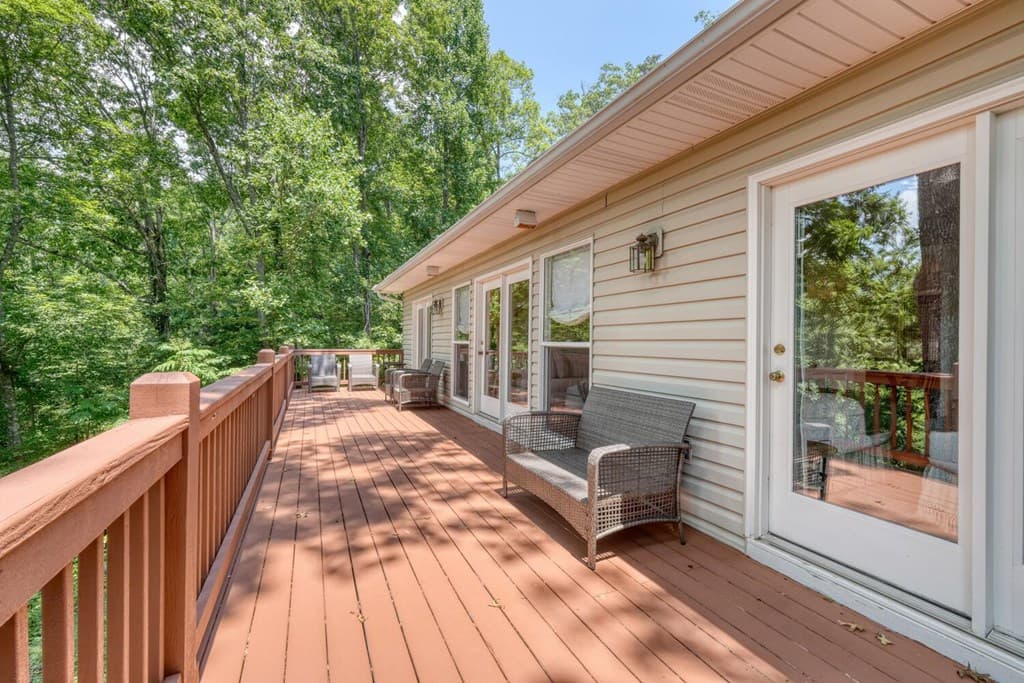 2333 Lovingood Road, Hiawassee GA 30546 - Photo