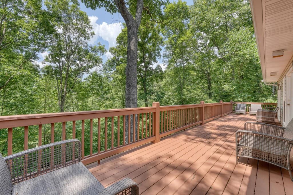 2333 Lovingood Road, Hiawassee GA 30546 - Photo
