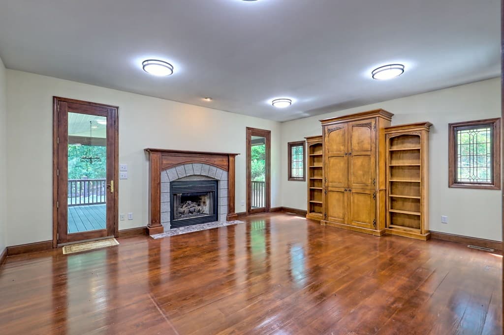 251 Quail Cove Lane, Brasstown NC 28902 - Photo