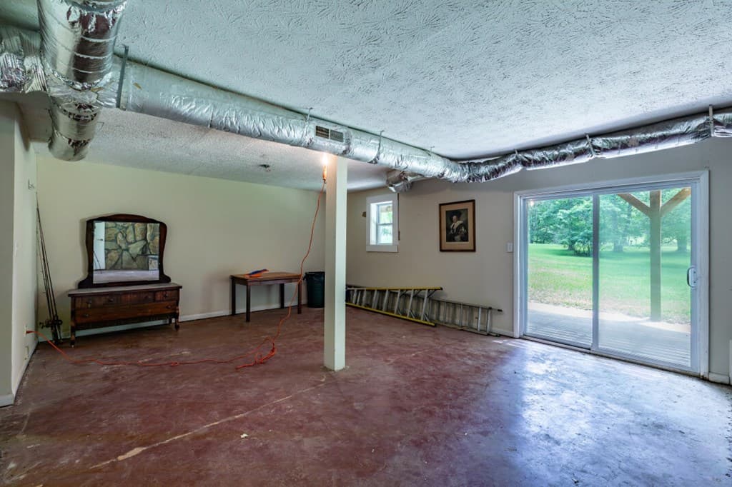 411 Piney Acres Road, Blue Ridge GA 30513 - Photo