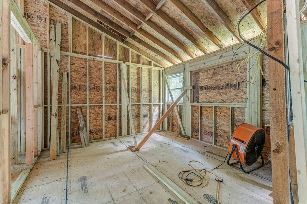 10610 Chatsworth Hwy, Ellijay KY 40540 - Photo