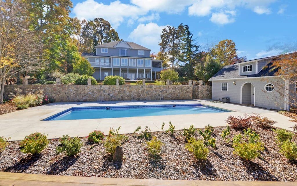 1951 Island View Drive, Hiawassee GA 30546 - Photo