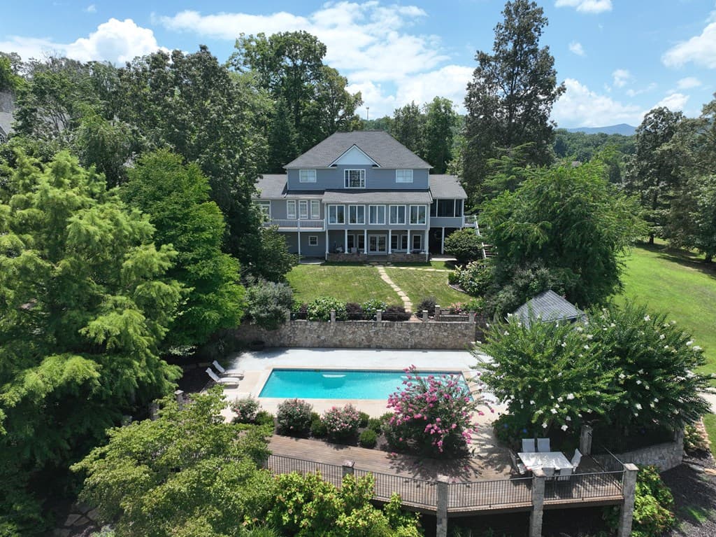 1951 Island View Drive, Hiawassee GA 30546 - Photo