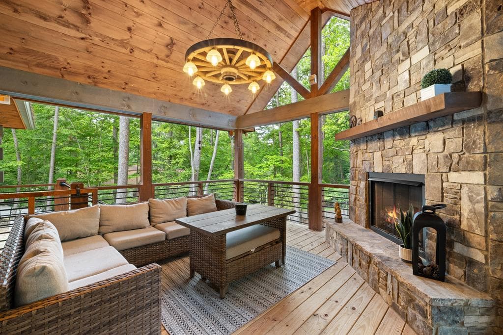 956 Lemmon Lane, Ellijay GA 30540 - Photo