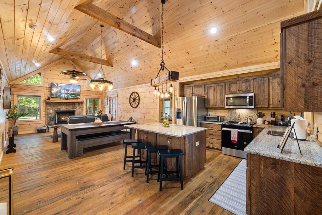 956 Lemmon Lane, Ellijay GA 30540 - Photo
