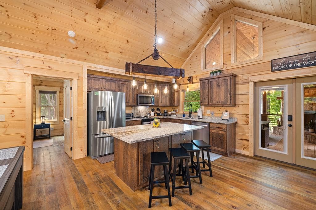 956 Lemmon Lane, Ellijay GA 30540 - Photo
